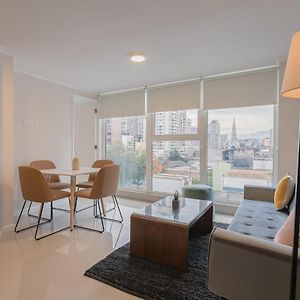 Tu Refugio Ideal Para Explorar Santiago
